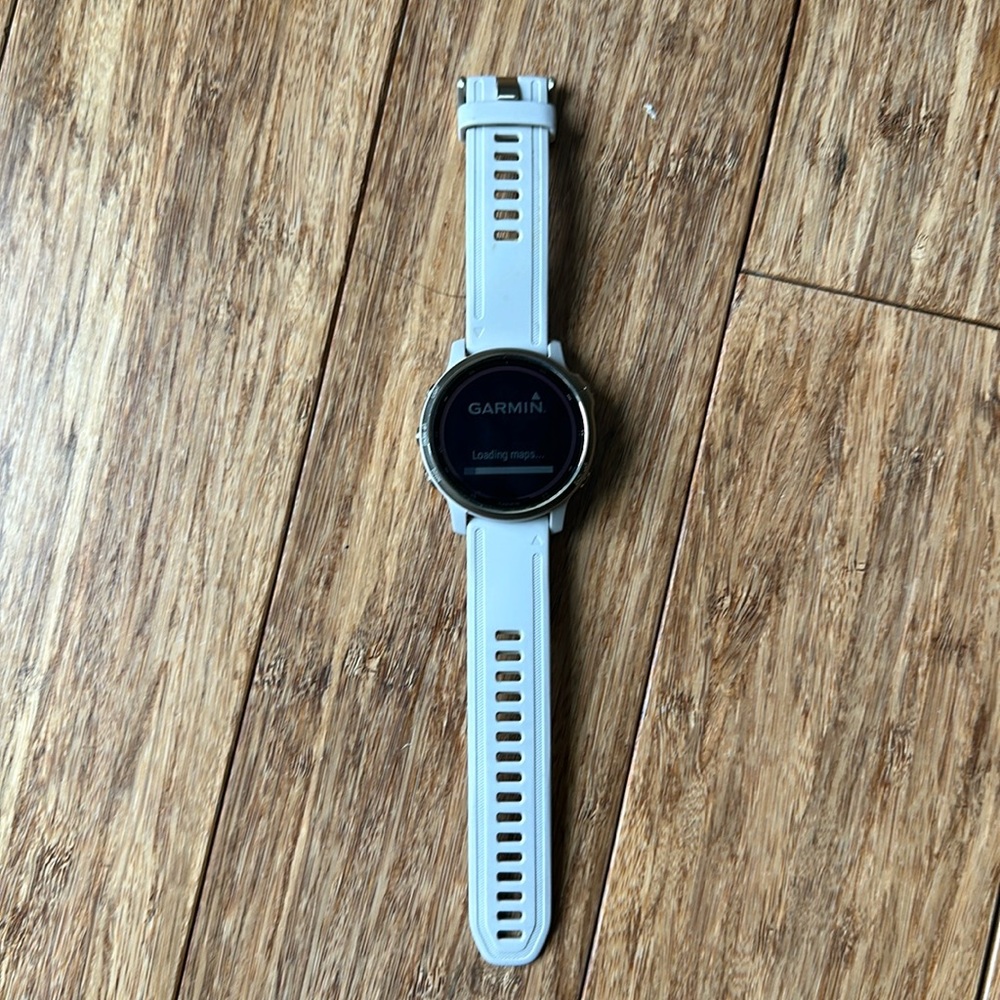 Garmin Fēnix 6s Pro Solar - Like New